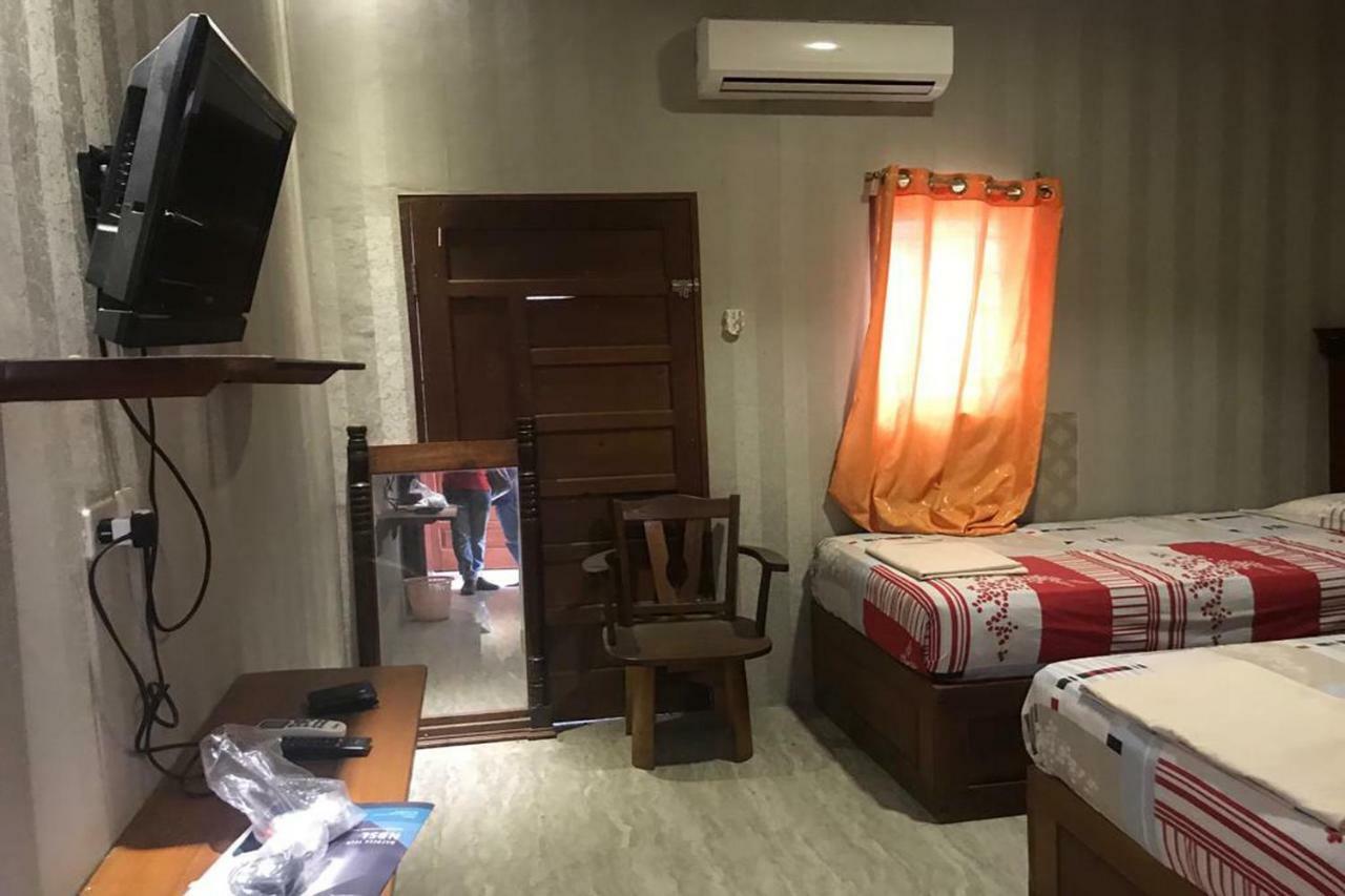 OYO 1752 Hotel Wisata Kisaran Bagian luar foto