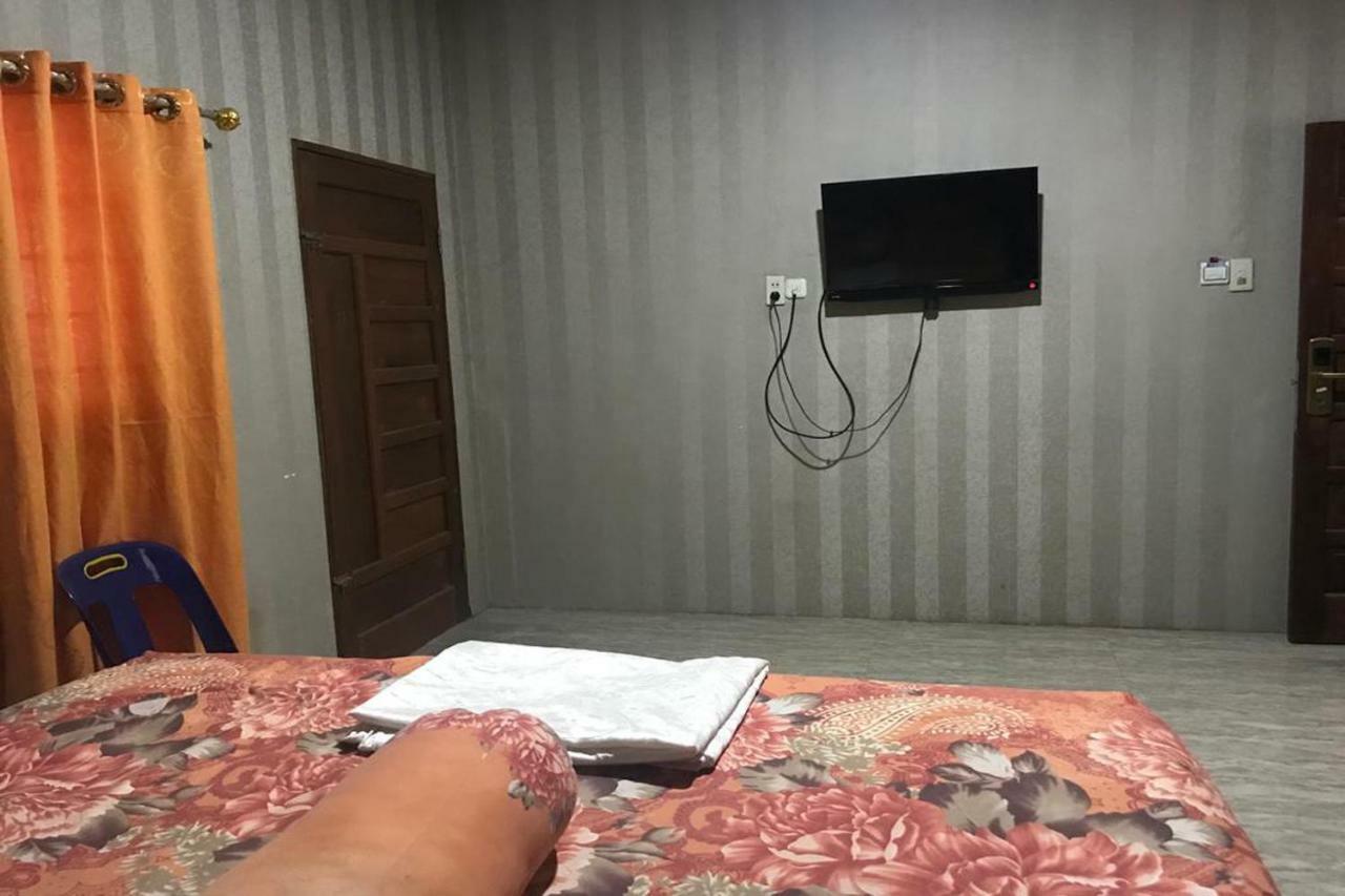 OYO 1752 Hotel Wisata Kisaran Bagian luar foto