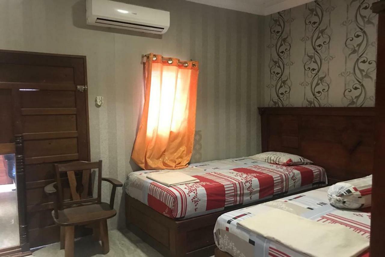 OYO 1752 Hotel Wisata Kisaran Bagian luar foto
