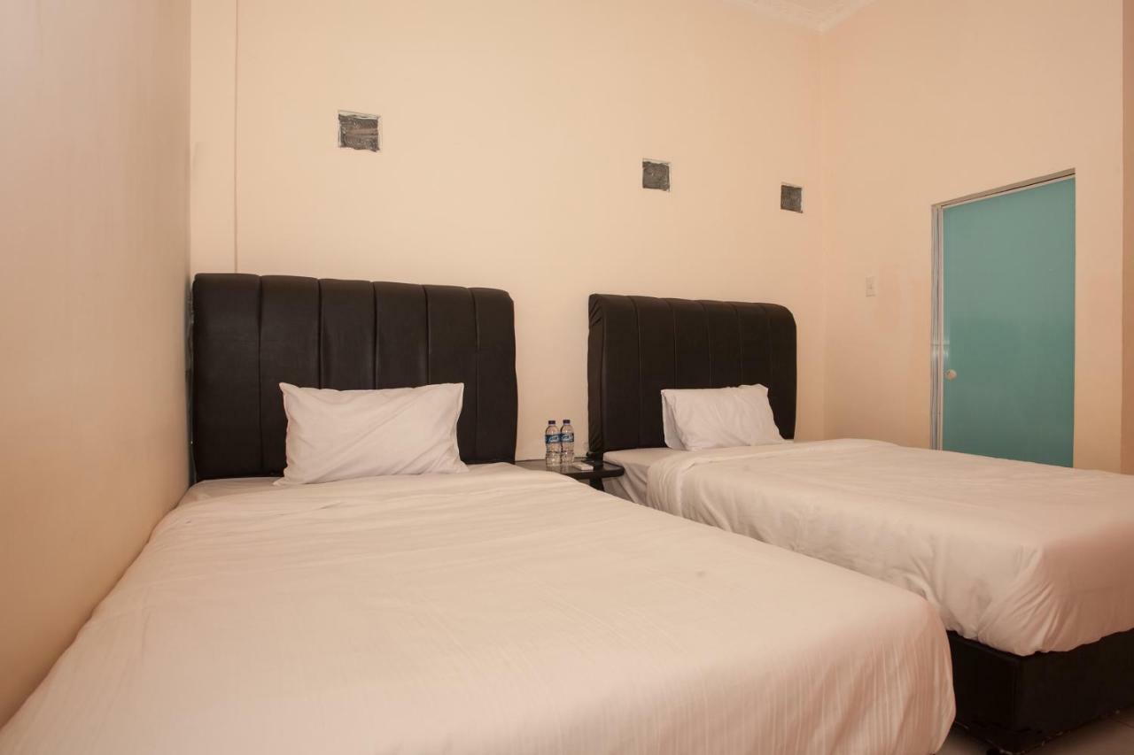 OYO 1752 Hotel Wisata Kisaran Bagian luar foto